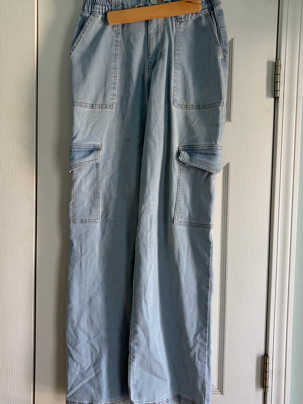 Light Blue Cargo Denim Jeans for Women